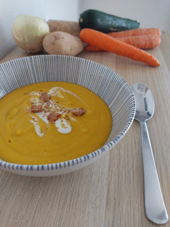 Una foto de Crema de verduras