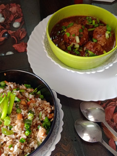 फ्राइड राइस विद कैबेज मंचूरियन (fried rice with cabbage manchurian recipe in Hindi) रेसिपी मुख्य फोटो
