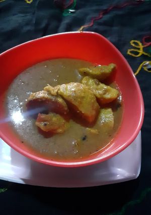 गट्टे की सब्जी (gatte ki sabji recipe in Hindi) रेसिपी मुख्य फोटो