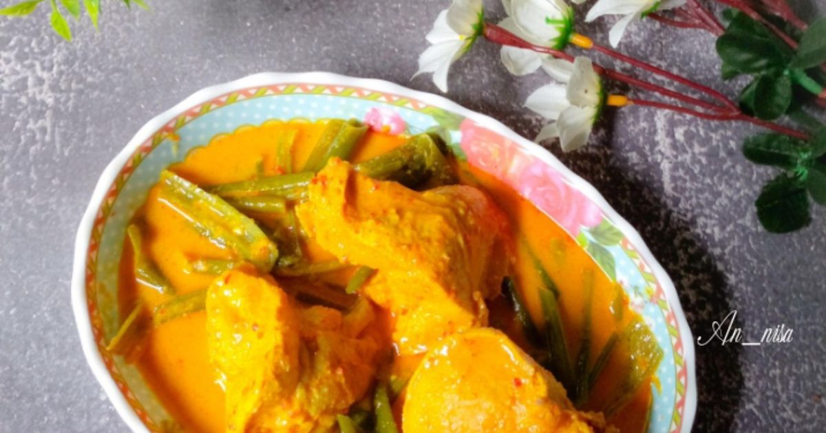 Gulai Ayam Bunga Bawang