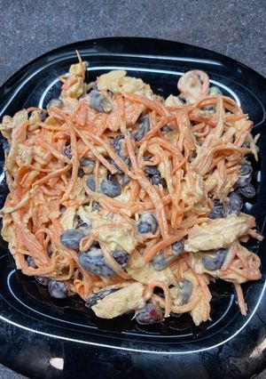 Фото Салат с корейской морковкой.