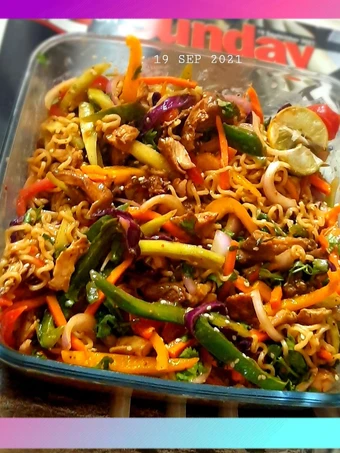 Easy Way Make Recipe Chicken salad with Maggi noodles that is So Delicious, Really Delicious}