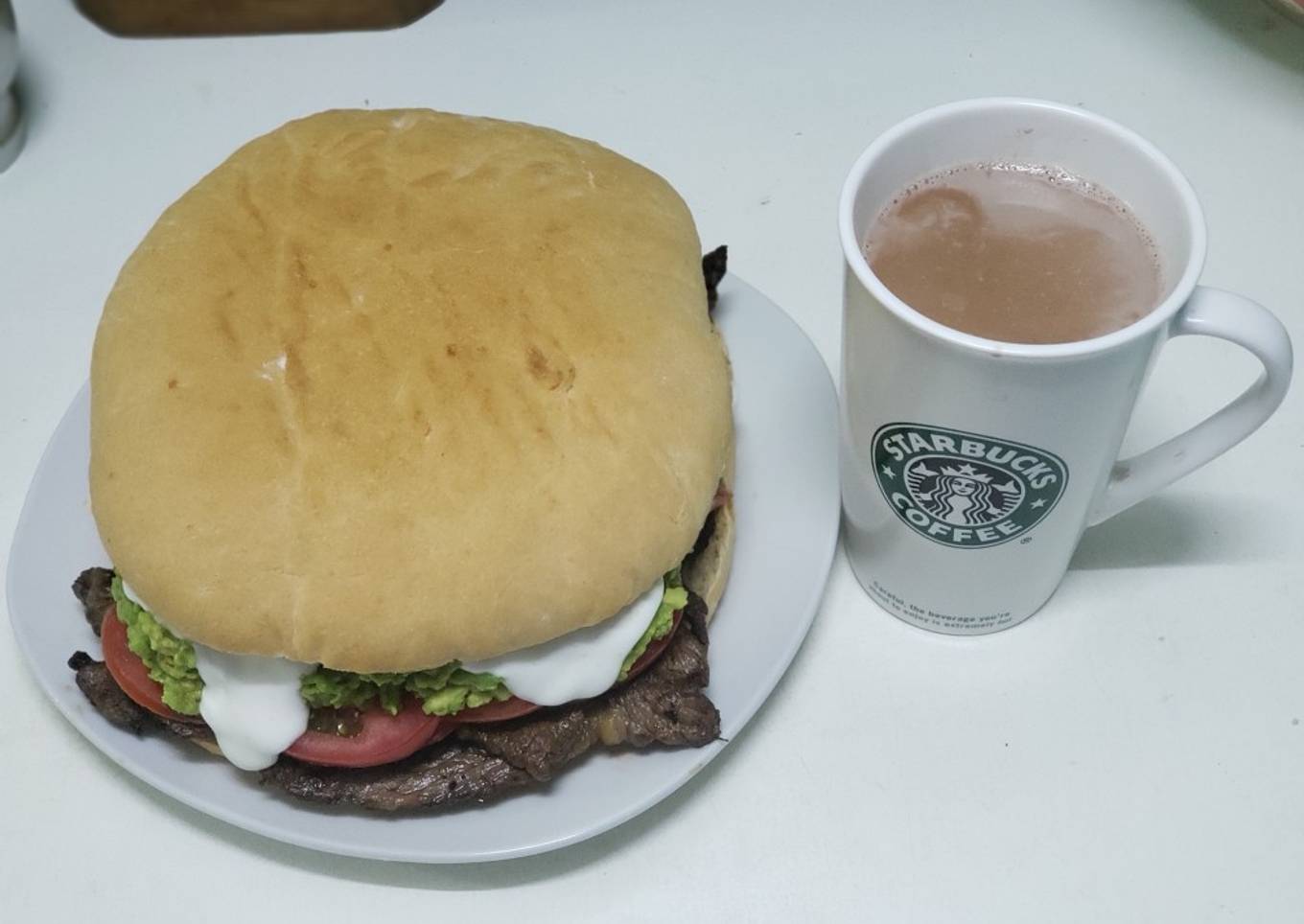 El Manso italiano con chocolate caliente con coco