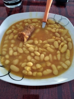 Una foto de Potaje de chícharos con chorizo