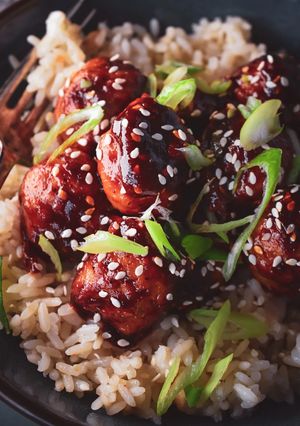 A picture of Speedy & Sticky Gochujang Meatballs.