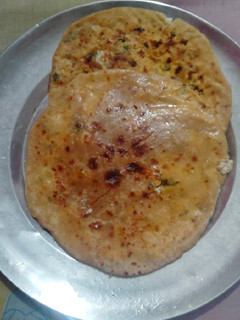 पनीर बटर पराठा (paneer ka paratha recipe in Hindi) रेसिपी मुख्य फोटो