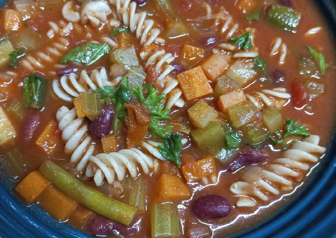 Italian Minestrone Soup