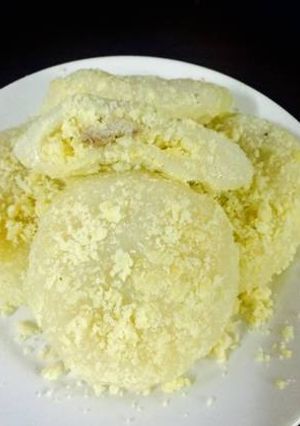 Hình của món Bánh Dày nhân mặn.