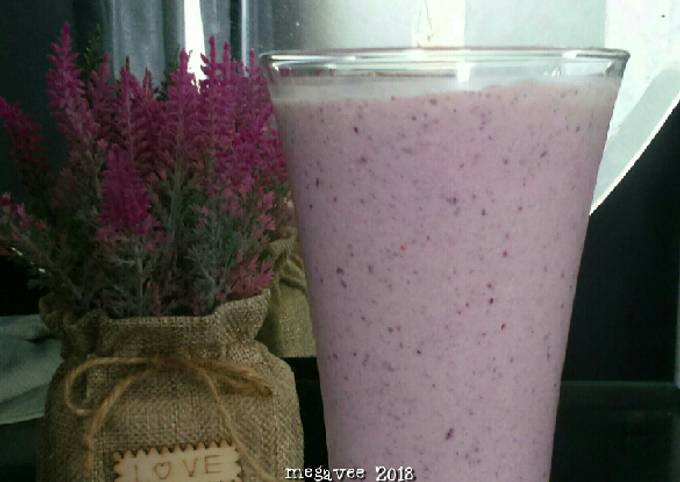 Resep Berry Green Smoothie, Enak