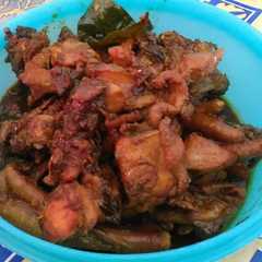 A picture of Rica-rica ayam puedezz.
