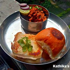 A picture of Pao Bhaji.