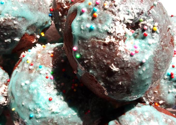 Cara Gampang Menyiapkan Coconut and milk glazed doughnut Anti Gagal