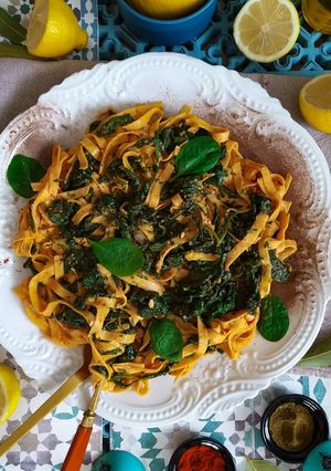 صورة لوصفة تاغلياتيل بالسبانخ والشرمولة المغربية 🍝🍃🇲🇦