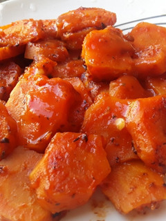 Una foto de Zanahorias entomatadas.