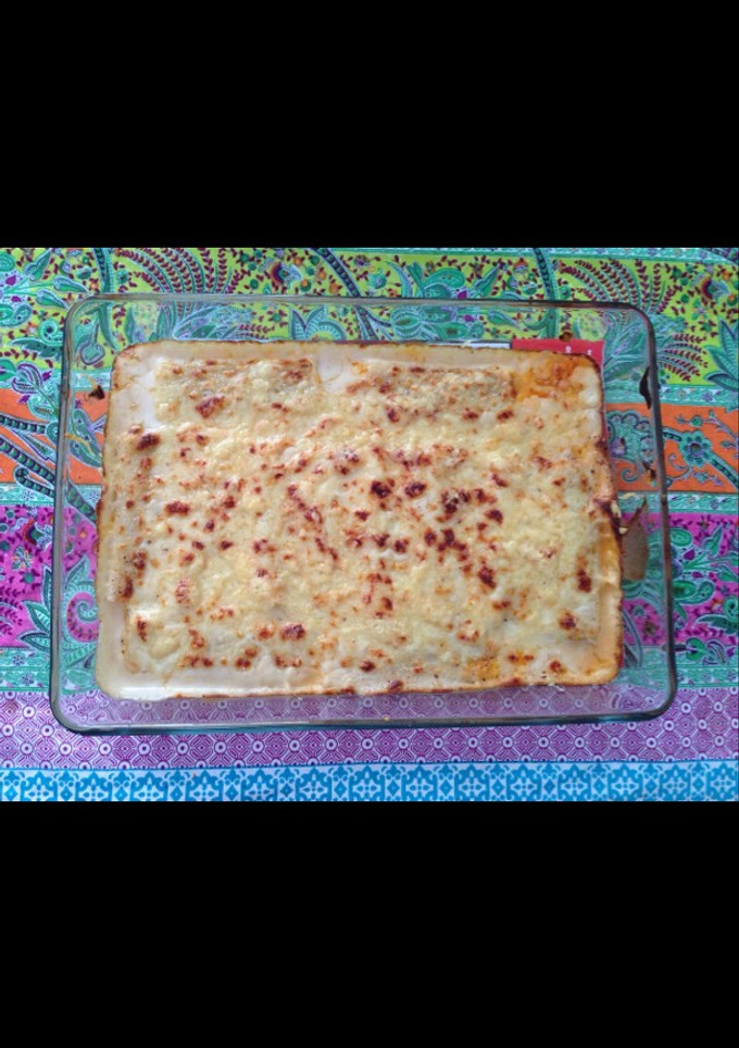 Una foto de Canelones de atún y huevo