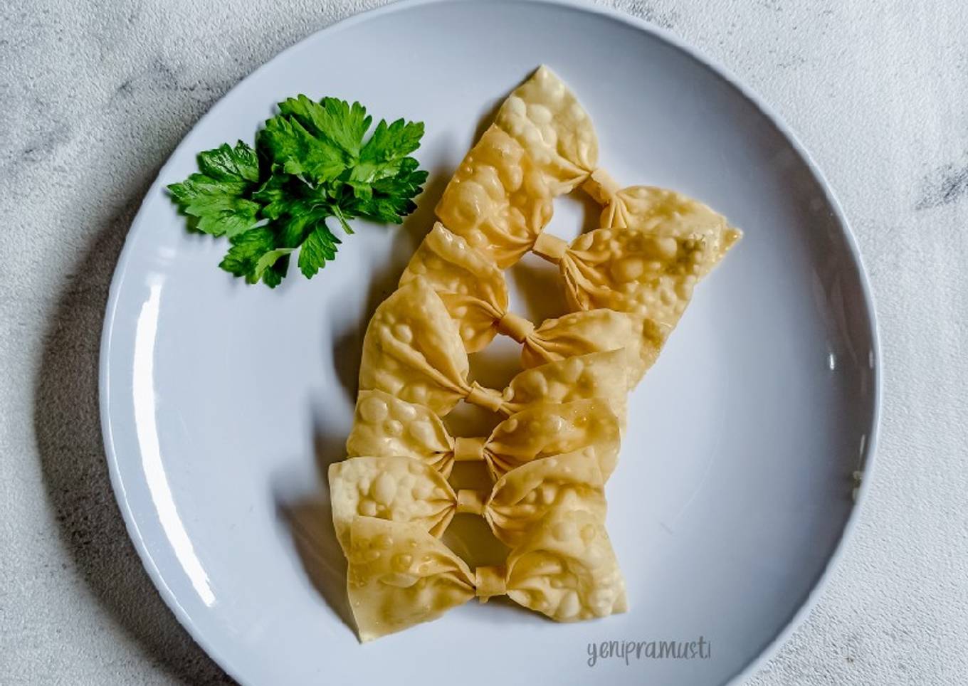 Pangsit Goreng Pita