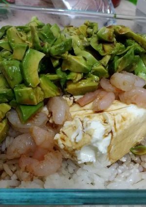 Una foto de Gohan hecho en casa, una receta fácil y rápida