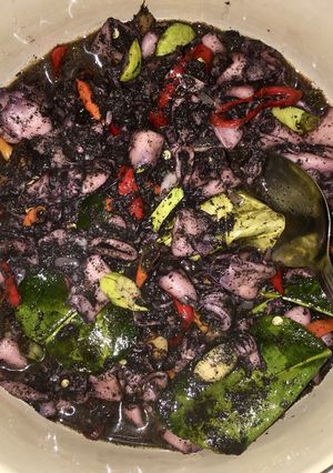 Foto resep Cumi pedas tinta hitam
