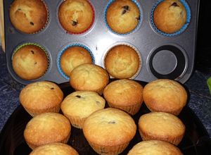 Una foto de Muffins de Vainilla Sin Leche Ni Manteca
