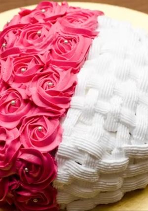 A picture of Valentine special Rose 🌹 cake 🍰 with chocolate..