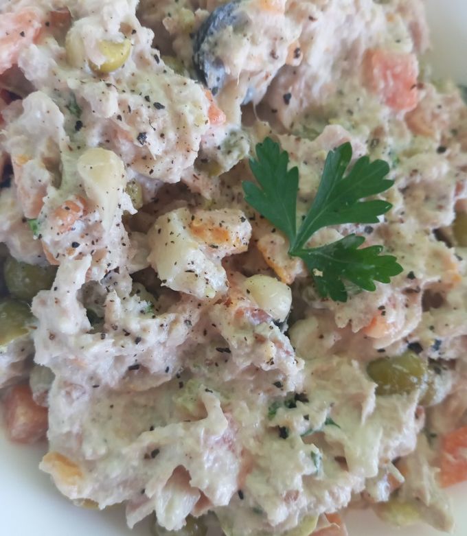 Una foto de Ensalada de atún con mayonesa