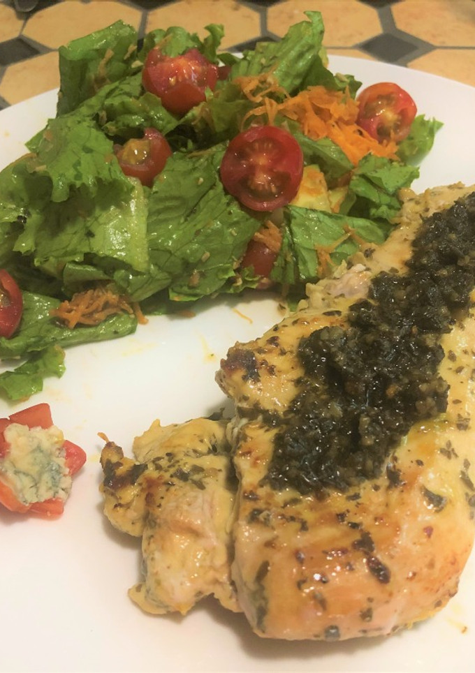 Una foto de Pechugas al Chimichurri de Félix