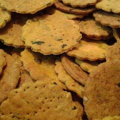 A picture of Baked Methi Puri.
