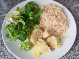 Plato combinado con col rellena de carne