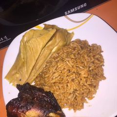 A picture of Jollof rice.
