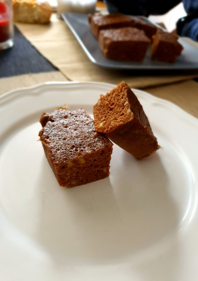 Una foto de Brownie en microondas