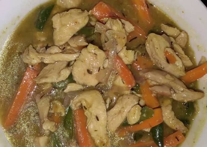 Tikka chicken masala soup