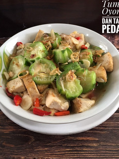 Foto resep Tumis Oyong dan Tahu Pedas