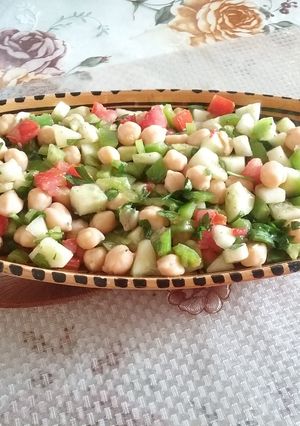 Une photo de Salade de pois chiche