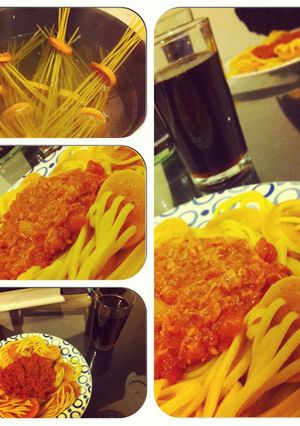 Una foto de Spaguetti con pollo y jamón de pollo