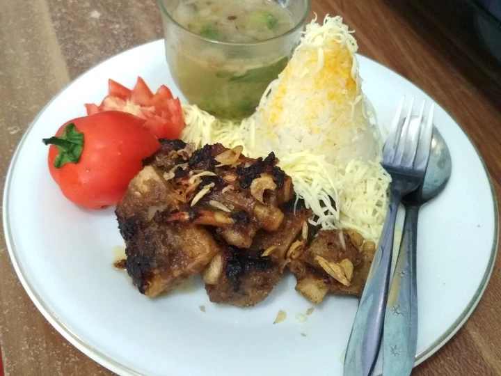 Cara Gampang Menyiapkan Resep Honey Roasted Ribs with Soup Anti Ribet, Lezat