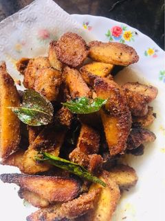 சேப்பங்கிழங்கு மசாலா ப்ரை(seppankilangu masala fry recipe in tamil) செய்முறை முக்கிய புகைப்படம்