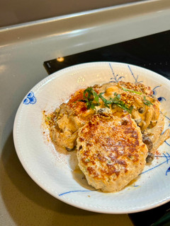 奶醬漢堡排 #豆腐#雞絞肉#鴻喜菇#十三香 的食譜成品照片