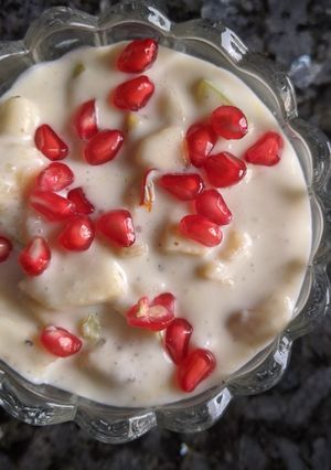 A picture of Curd fruit salad.