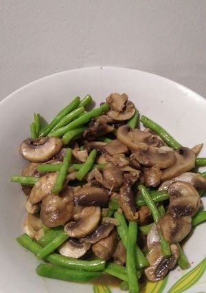 Foto resep Sauteed Green Beans with Mushrooms (Tumis Buncis Jamur)