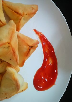 A picture of Fatayer.