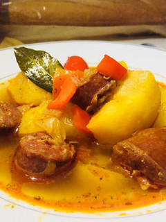 Una foto de Patatas a la riojana