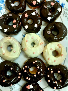 A picture of Donuts with Egg 😊.