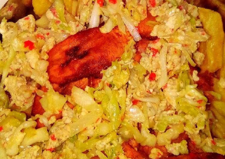 Easiest Way to Prepare Super Quick Homemade Egg and cabbage sauce with chips and plantain