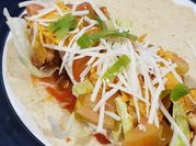 Gambar nachos tomat keju