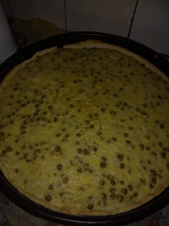 Una foto de Tarta de choclo y arvejas. Hiper fácil