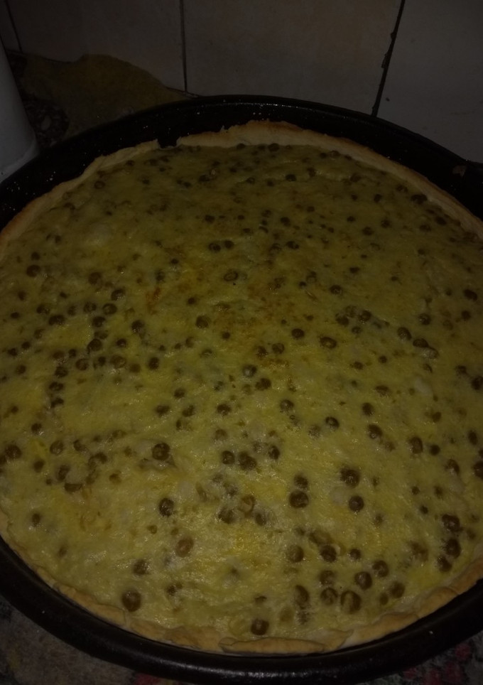 Una foto de Tarta de choclo y arvejas. Hiper fácil