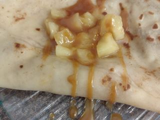 Crêpes pommes cuites caramel beurre salé