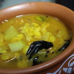 A picture of Leftover sambhar with torai and kaddu.