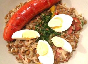 Una foto de Lentejas con Arroz y Merkén (lentejas)