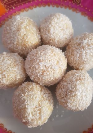 Une photo de Boule coco et okara de noix de cajou